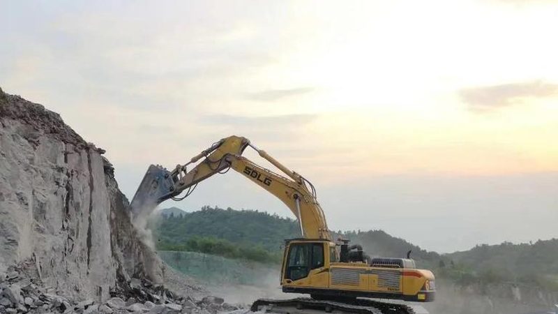 北京压路机选购攻略：避开误区，选对设备
